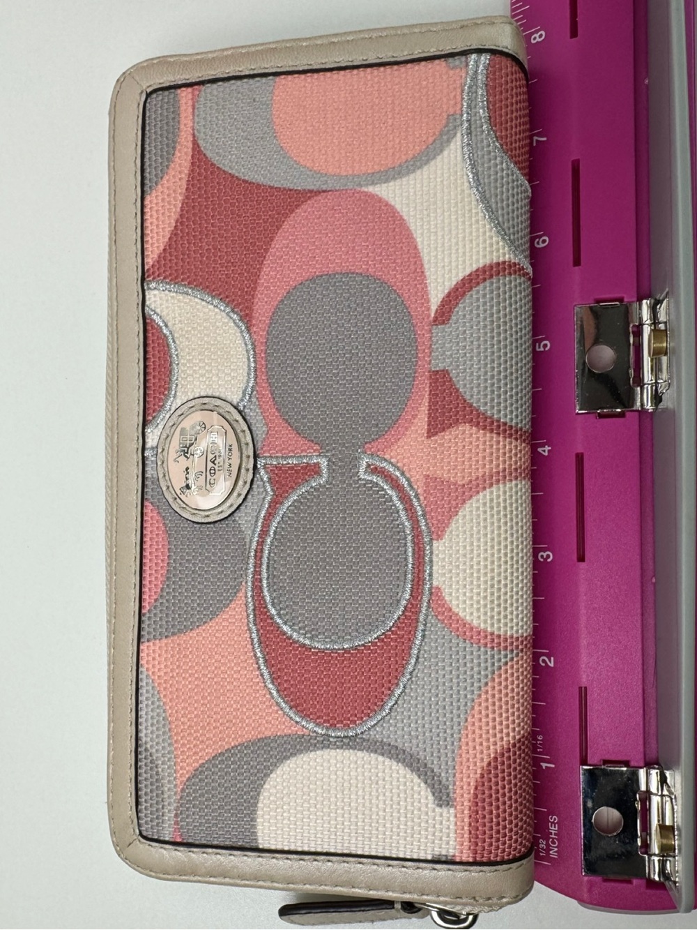 Coach Op Art Pink Gray Woven Fabric Y2K Wallet - Picture 15 of 16